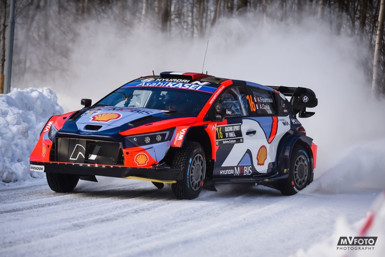 Zviedrijas WRC 1.diena