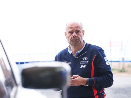 'Hyundai Motorsport' komandas vadītājs negaidīti pamet amatu