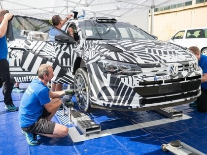 'VW Motorsport' Spānijas WRC debitēs ar divām jaunajām 'Polo R5' mašīnām (VIDEO)