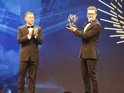 Sirmaci izvirza FIA 'Gada debitants' balvai, titulu iegūst rallijkrosists Hansens