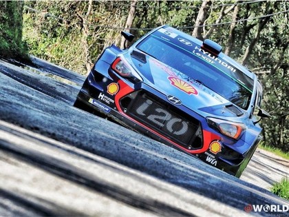 Mīkem sāpīga izstāšanās, Korsikas WRC rallijā vadību pārņem Noivils (VIDEO)