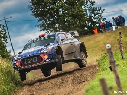 Pirms izšķirošās Polijas WRC rallija dienas Noivilu un Tanaku sķir tikai trīs sekundes