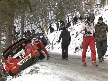 Avārijām bagātajā otrajā Montekarlo WRC rallija dienā vadību pārņem Ožjē (VIDEO)