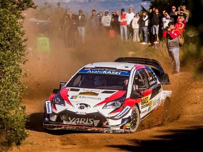 Pēc Spānijas WRC pirmās dienas līderis Tanaks, R5 klasē dominē jaunie 'VW Polo R5'