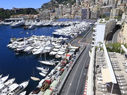 Jahtu ielenkumā visātrāko laiku Monako uzstāda Rosbergs (FOTO)