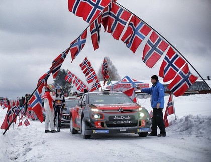 Zviedrijas WRC treniņos ātrākais Noivils, vairākiem braucējiem jau pirmās problēmas