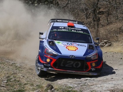 Pēc Meksikas WRC rallija pirmās dienas līderis Sordo, Lēbs pārsteidz ar otro vietu