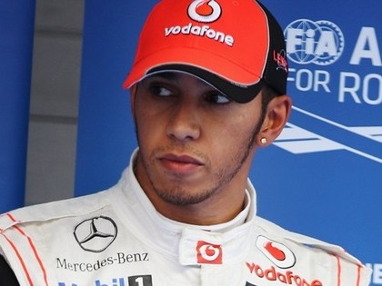 Hamiltons dusmu uzplūdā publicē slepenus McLaren komandas datus
