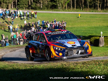 Pēc Centrāleiropas WRC rallija pirmās dienas līderis Noivils